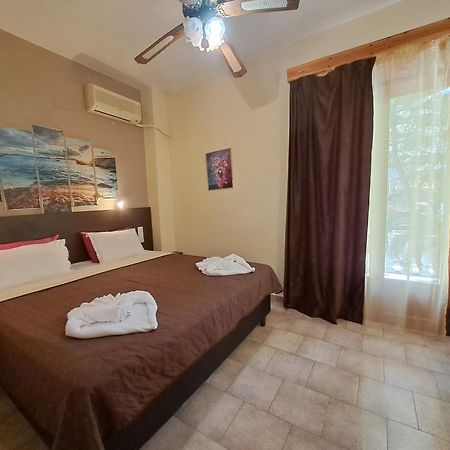 Gorgona Hotel Patitírion Zewnętrze zdjęcie