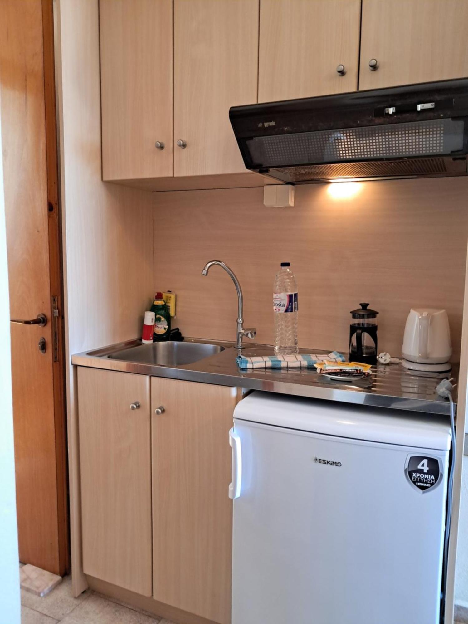 Gorgona Hotel Patitírion Zewnętrze zdjęcie