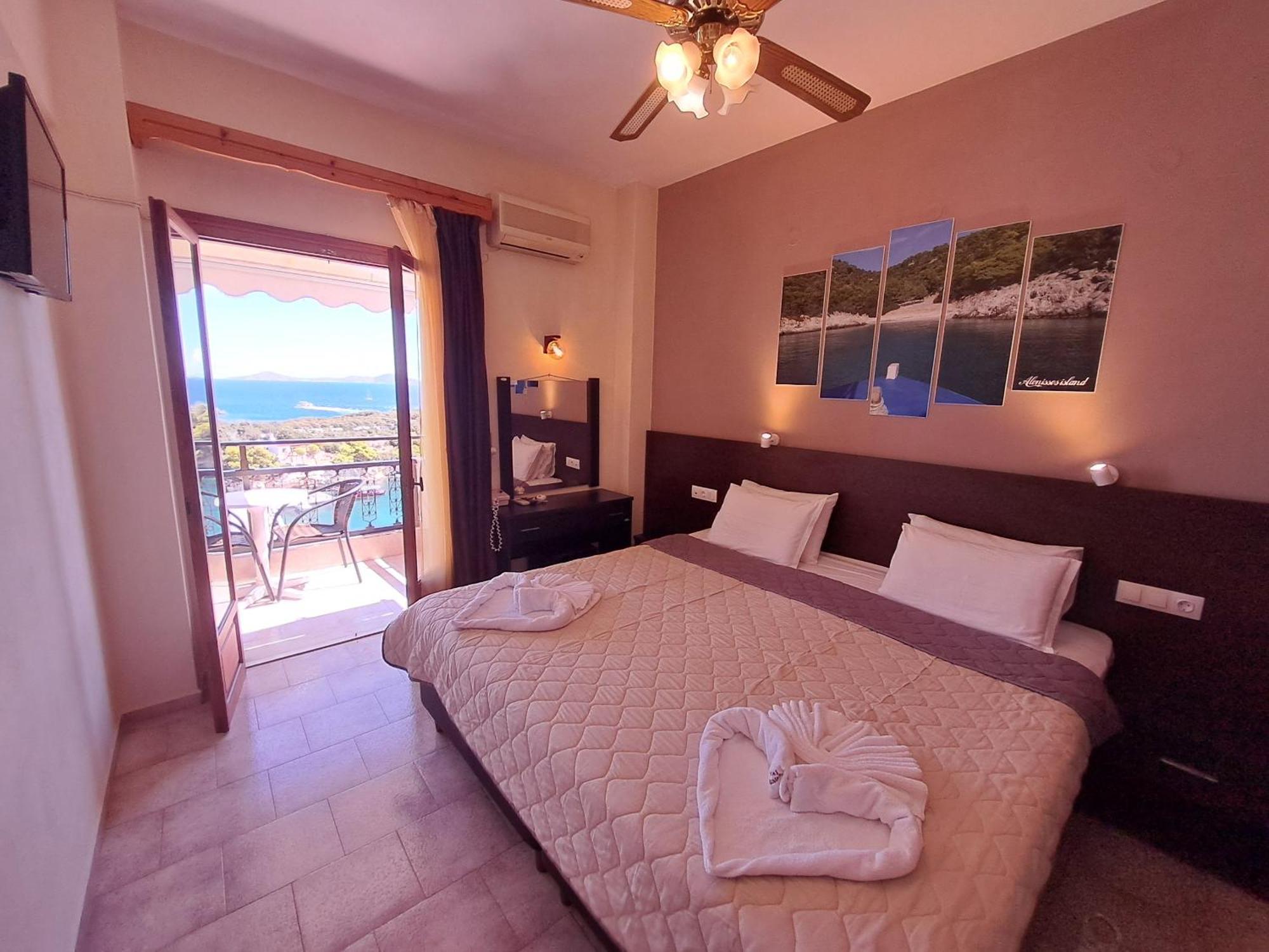 Gorgona Hotel Patitírion Zewnętrze zdjęcie