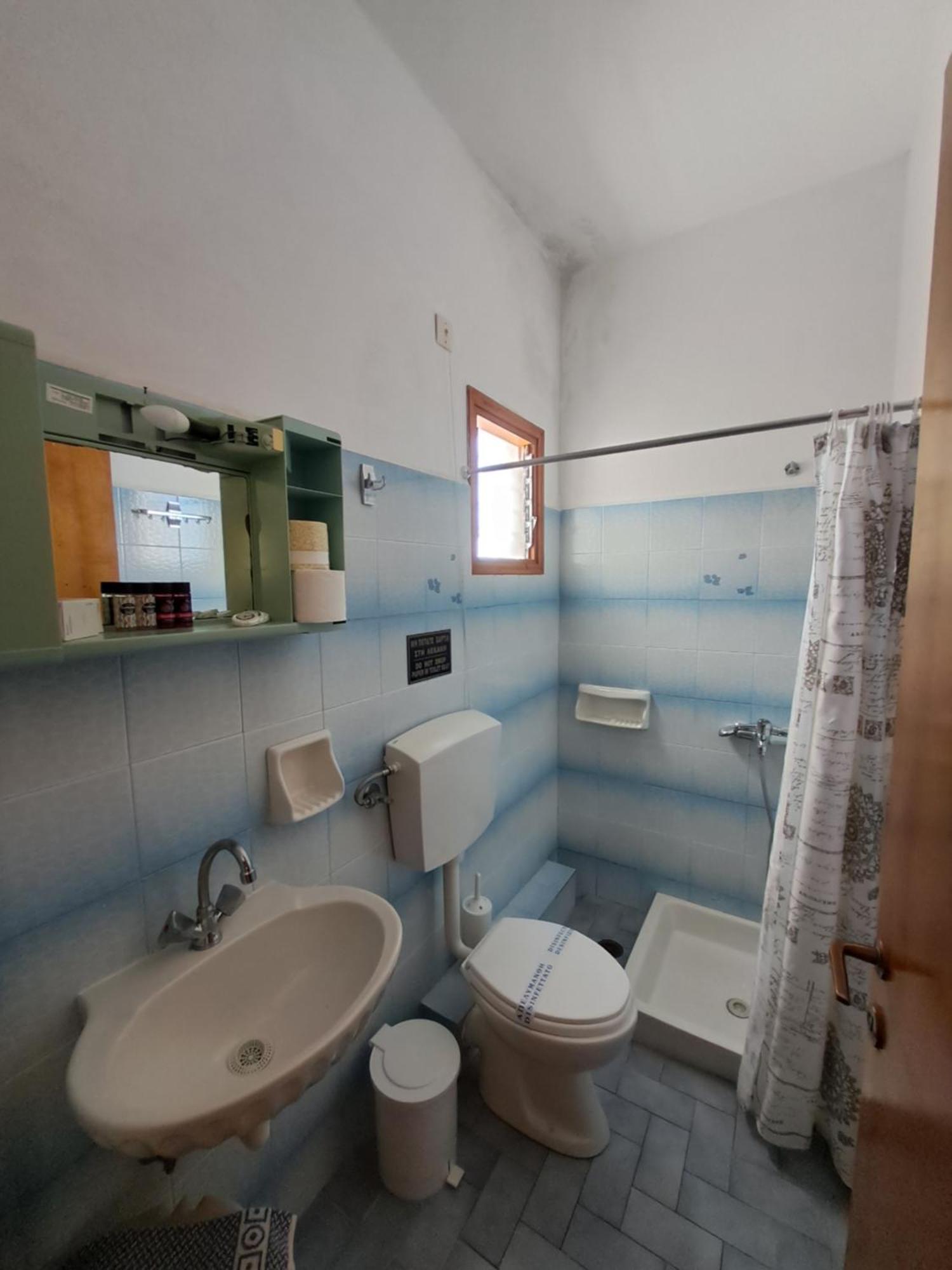 Gorgona Hotel Patitírion Zewnętrze zdjęcie